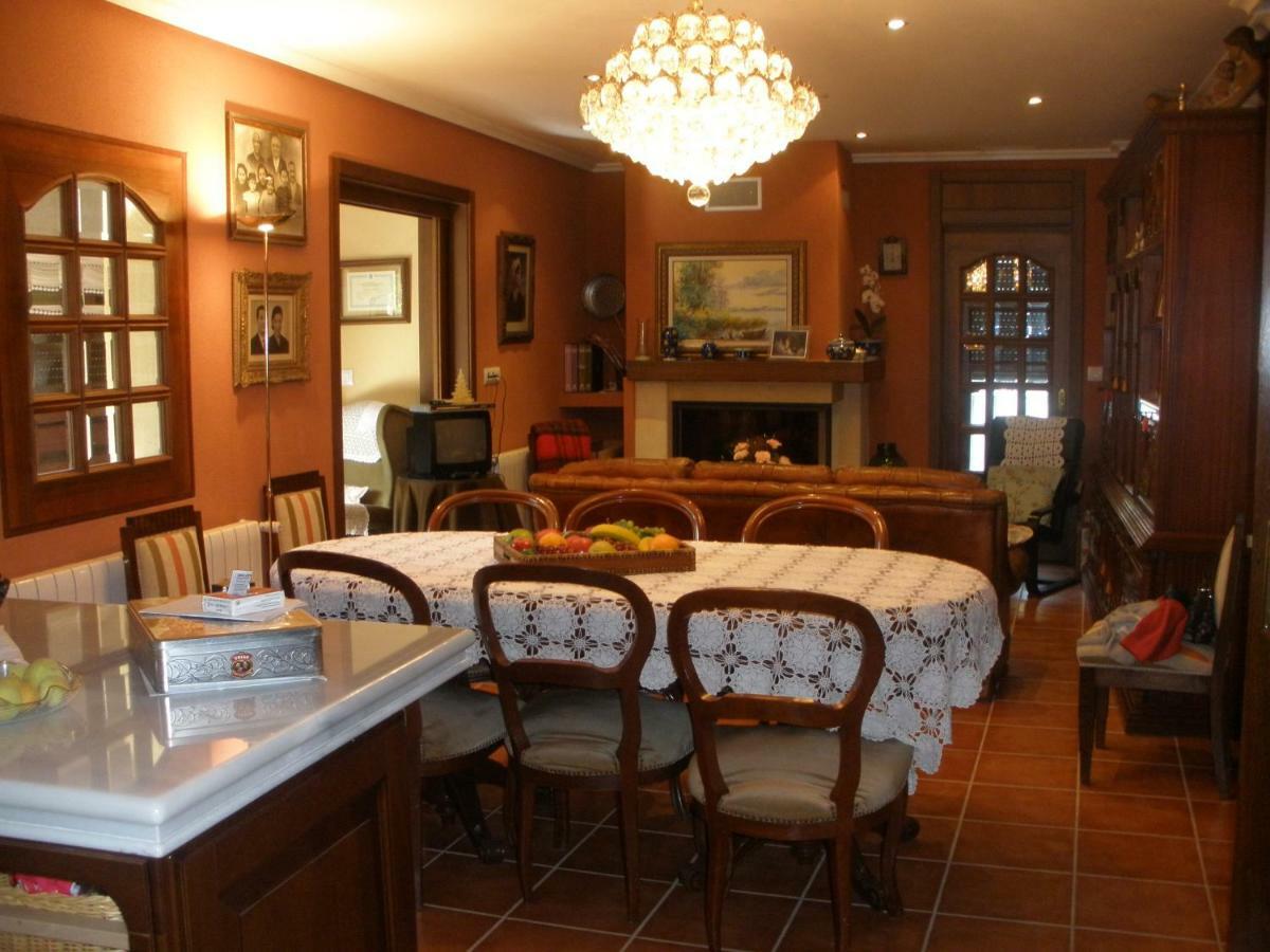 Casa Alpargateiro Guest House Os Peares Ngoại thất bức ảnh