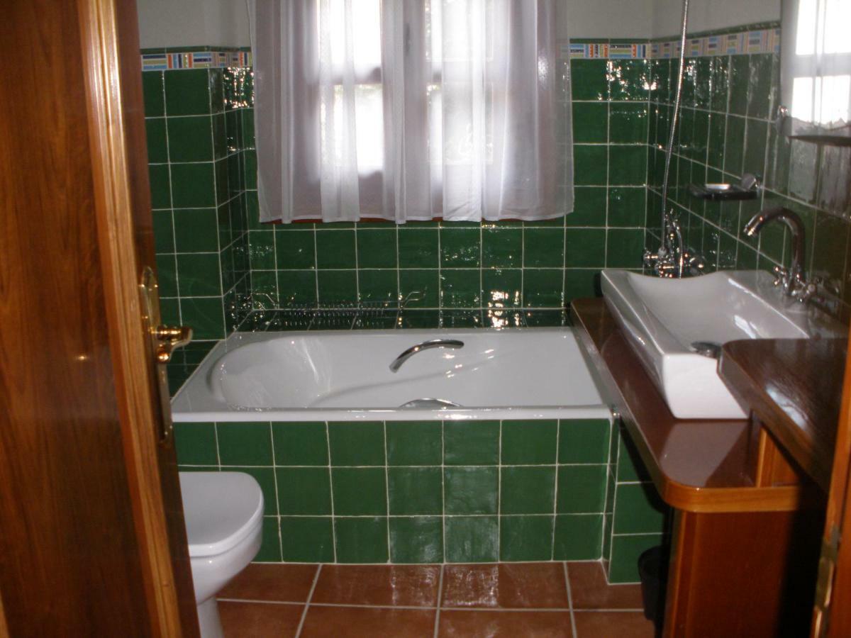 Casa Alpargateiro Guest House Os Peares Ngoại thất bức ảnh