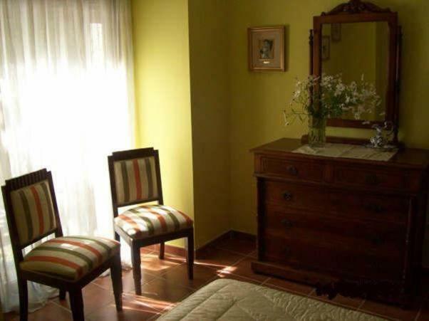Casa Alpargateiro Guest House Os Peares Ngoại thất bức ảnh